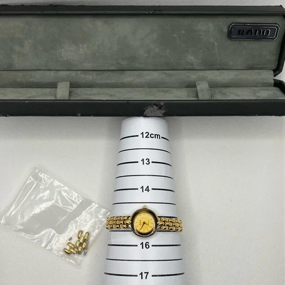Pre loved Rado Women display picture 3